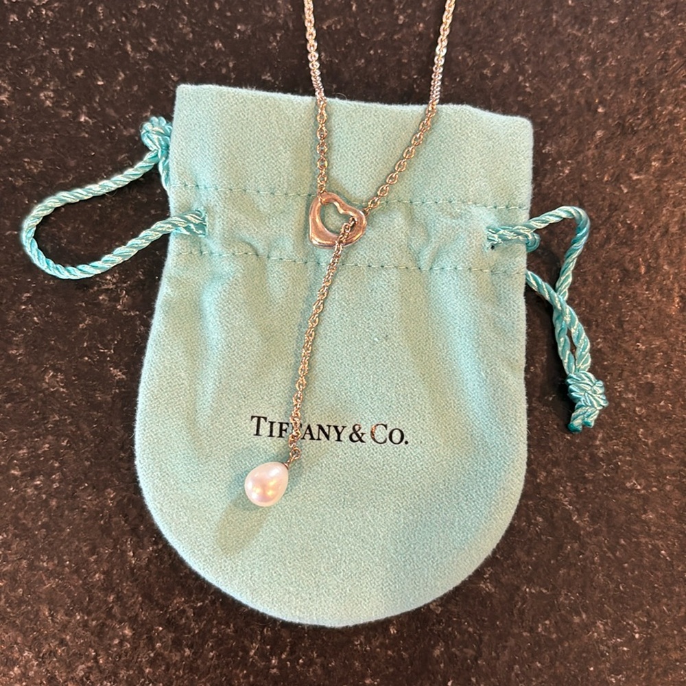 Tiffany open heart pearl necklace